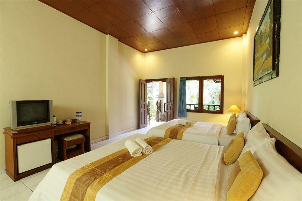 Bali Sandy Hotel 3*